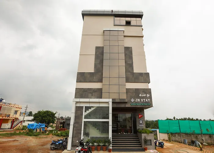 Oyo 15220 Jn Stay Mysore