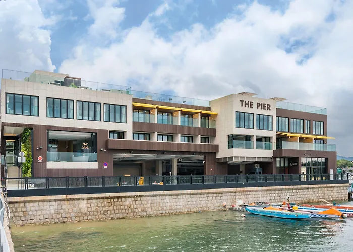 The Pier Hotel Hong Kong