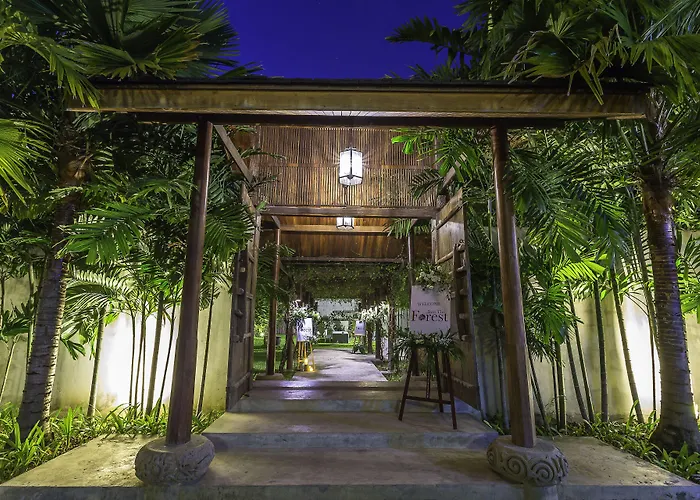 Into The Forest Resort กรุงเทพมหานคร