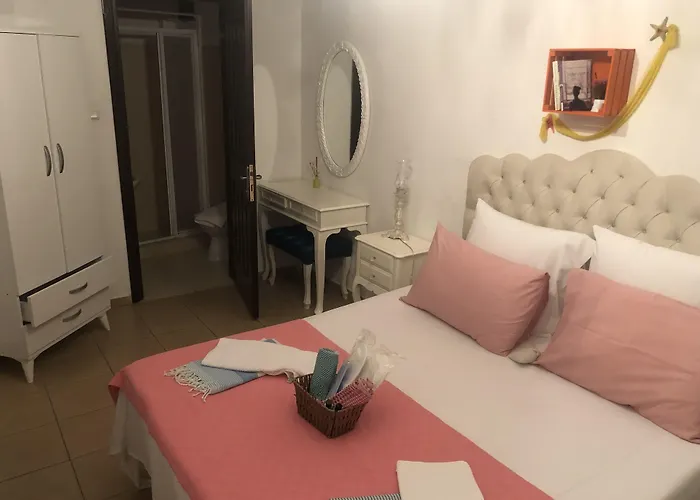 Mavi Hotel Bozcaada