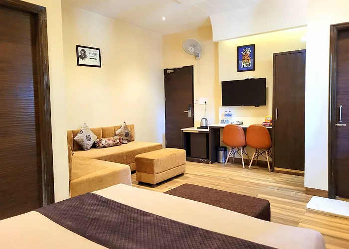 Hotel Urban Galaxy Amritsar