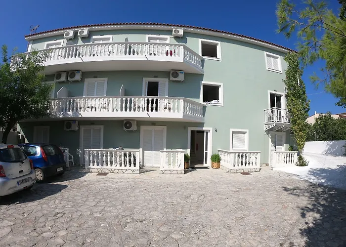 Casa Del Mar Bed & Breakfast Laganas