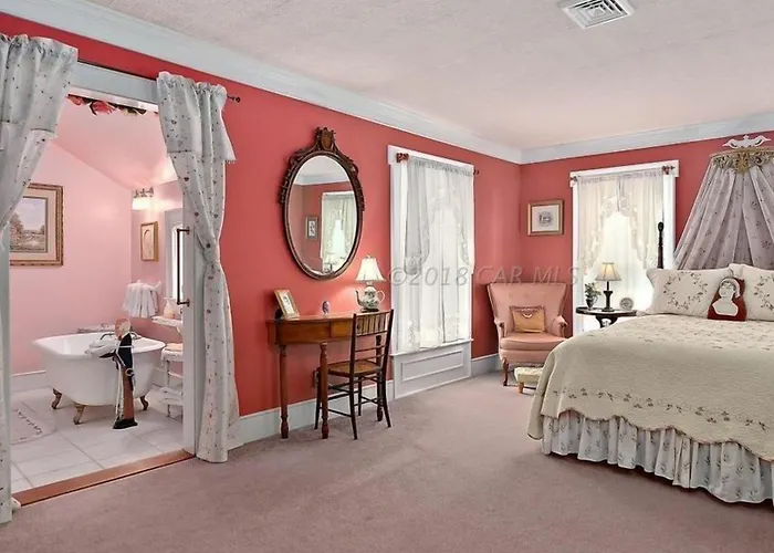 Princess Anne Book Lovers Inn