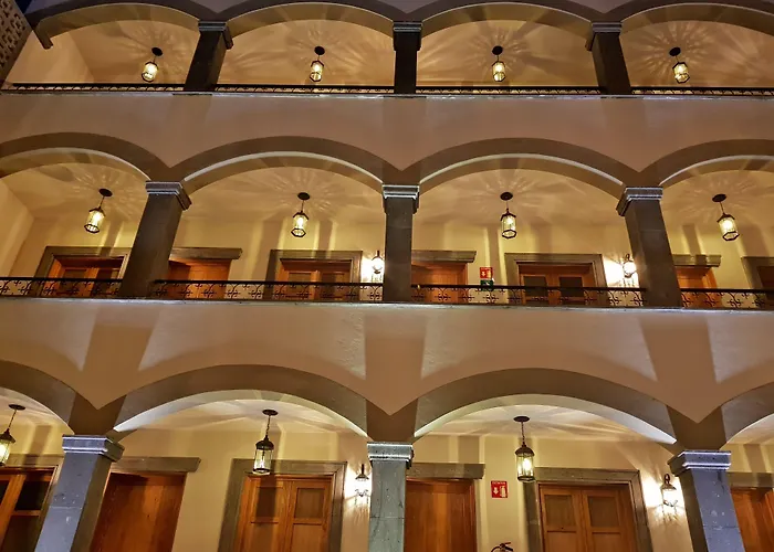Puerta San Pedro Hotel Tlaquepaque