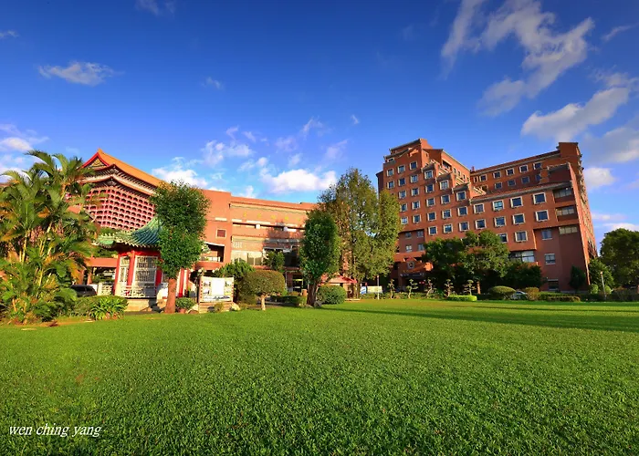 Chientan Youth Hotel Taipei