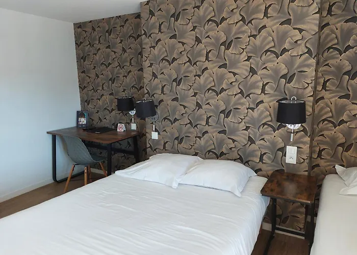 Le Royalty Hotel Angers