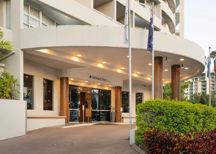 Hotel Doubletree By Hilton Cairns