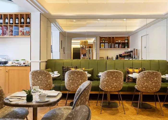 Hotel Lena Paris