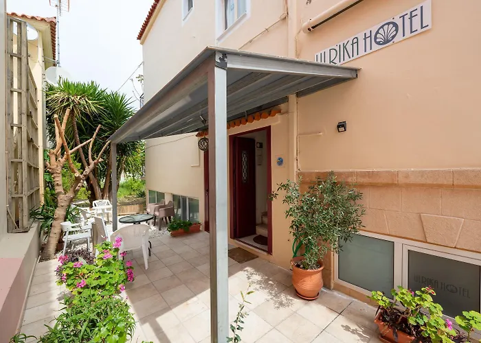 Ulrika Hotel Aegina