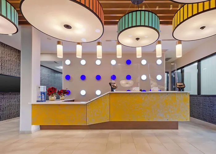 GLō Best Western Kanata Ottawa West