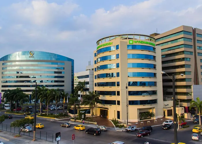 Wyndham Garden Guayaquil Hotel