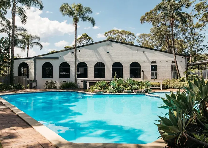 Checkers Resort Terrey Hills