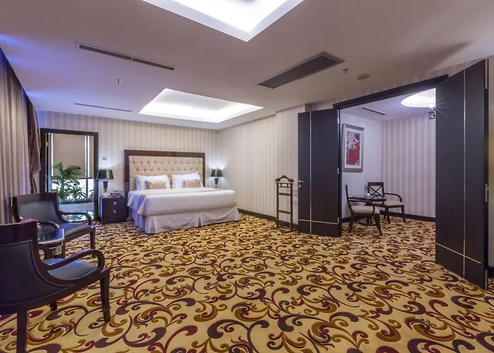Wyndham Surabaya Hotel