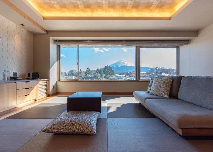Oike Hotel Fujikawaguchiko