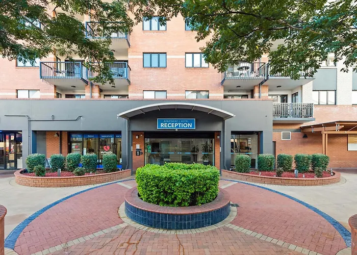 Central Brunswick Apartment Hotel Brisbane