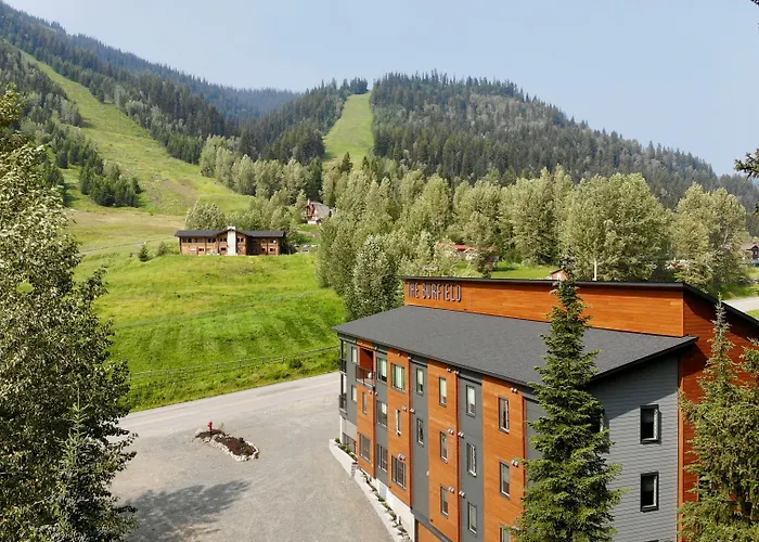 The Burfield Hotel Sun Peaks