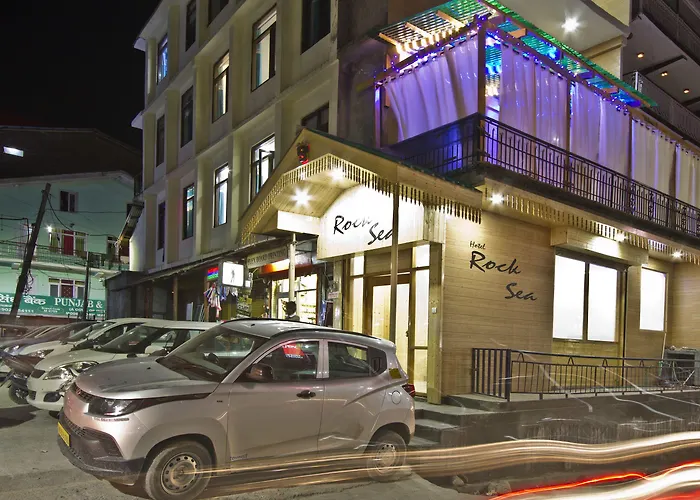 Hotel Rock Sea Manali 