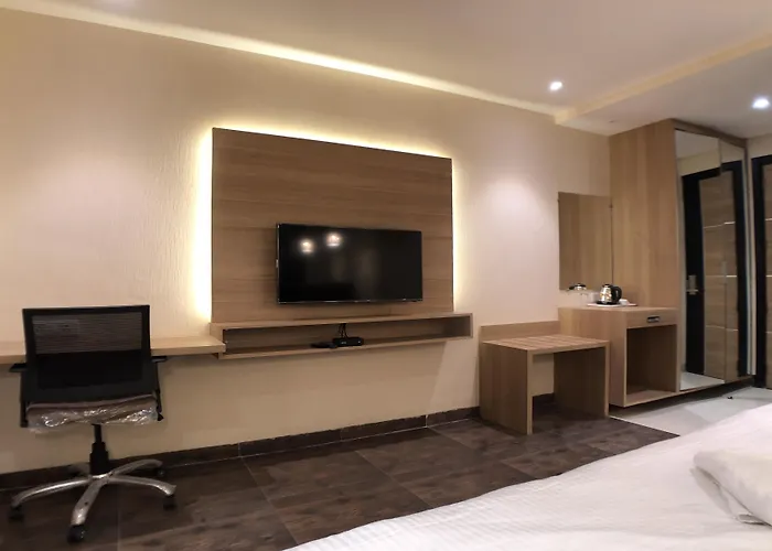 Solitaire Hotel New Delhi