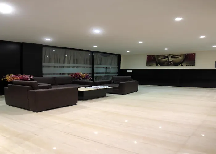 Solitaire Hotel New Delhi