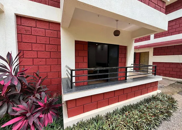 Coral Beach Resort, Diveagar
