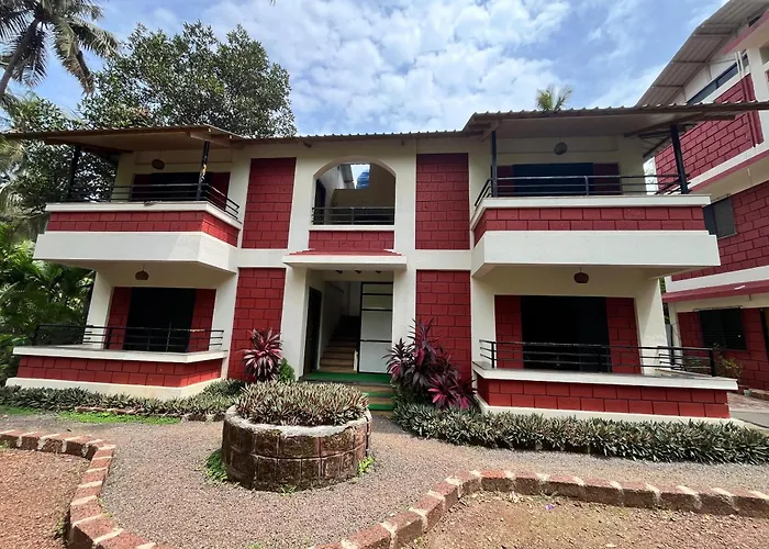 Coral Beach Resort, Diveagar