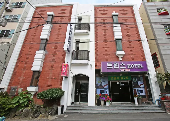 Twins Hotel Jeju