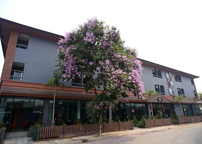 The Corner Hotel (Adults Only) Chiang Rai