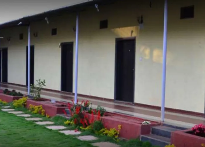 Krishna Valley Villa Wai