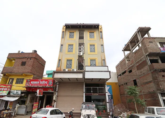 Oyo 8219 Hotel Manan Bhopal