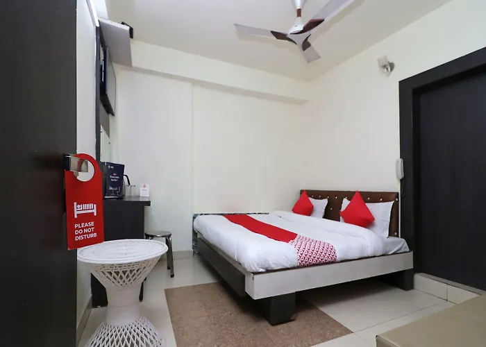 Oyo 8219 Hotel Manan Bhopal
