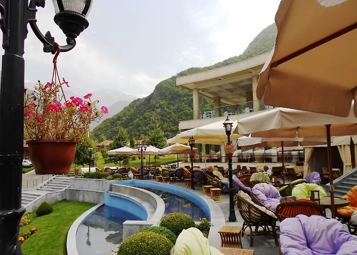 Sheki Park Hotel