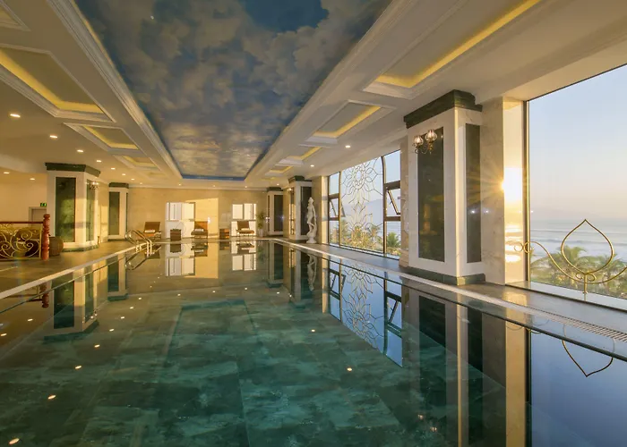 Eden Ocean View Hotel Danang