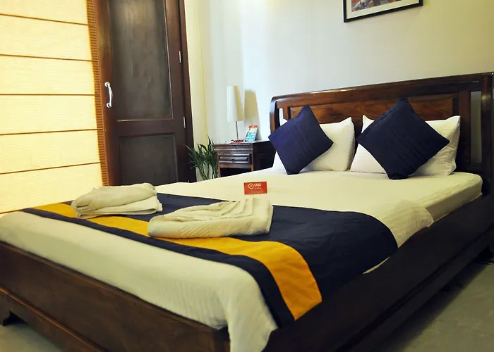 Oyo Premium Saket Metro Station Hotel New Delhi