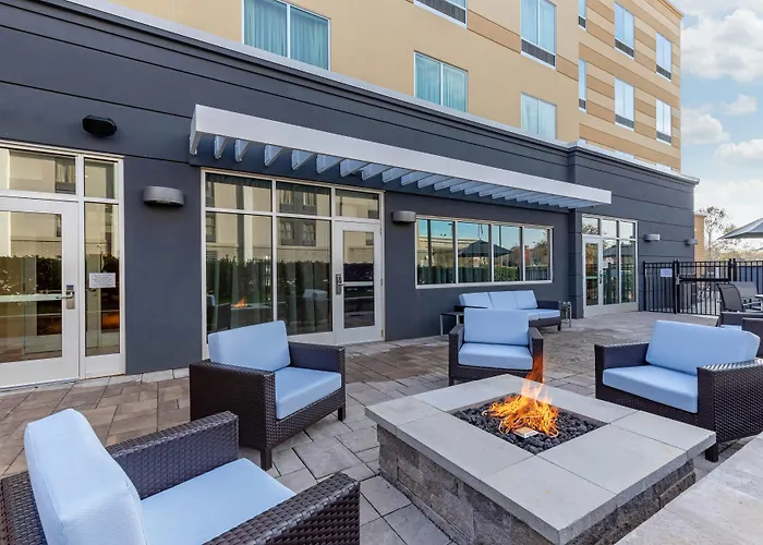 Fairfield Inn & Suites By Marriott Mebane