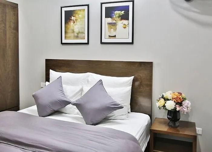 V House 6 Serviced Apartment Hà Nội