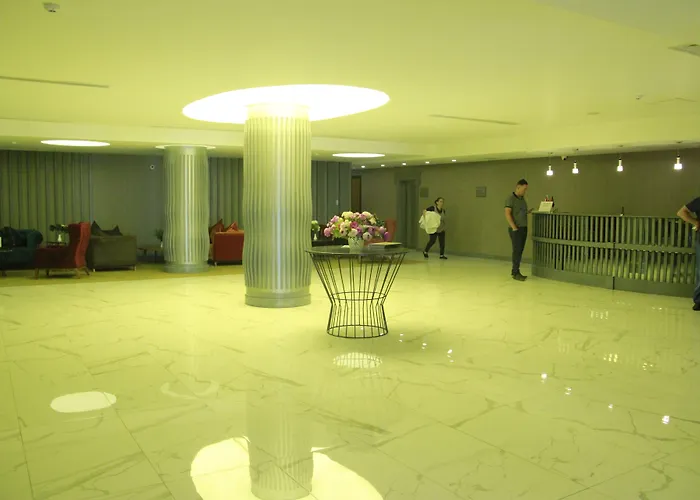 Sky Hotel Baku