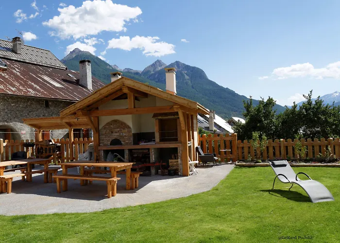 Le Bacchu Ber Bed & Breakfast Briancon 