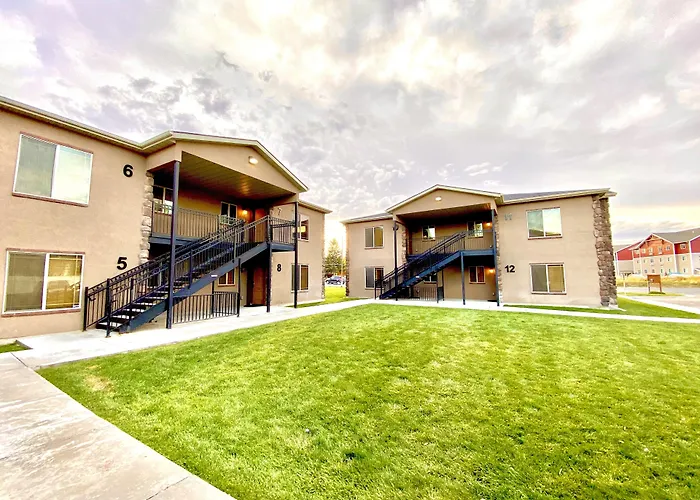 The Raspberry Garden Luxury Hotel & Suites Rexburg