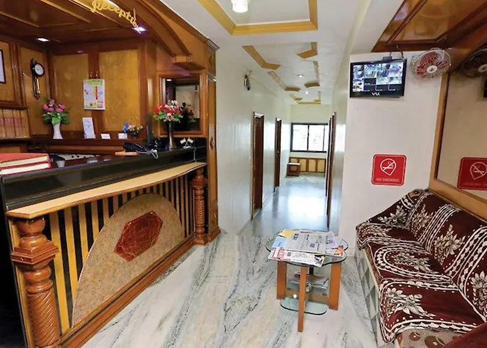 Hotel Midtown Surat