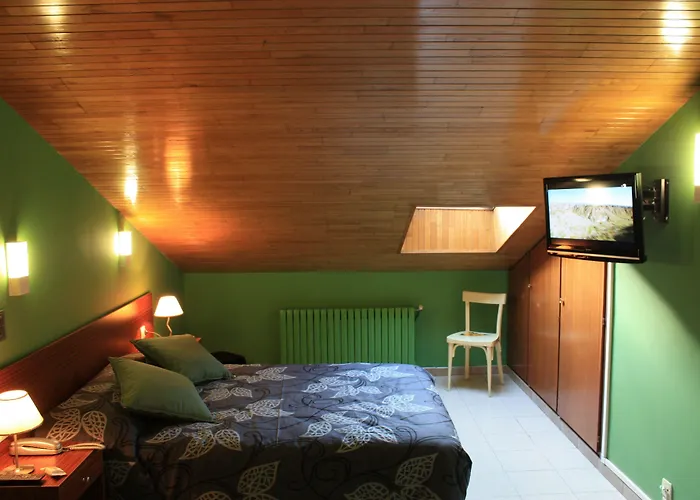 Hotel Les 7 Claus Andorra la Vieja