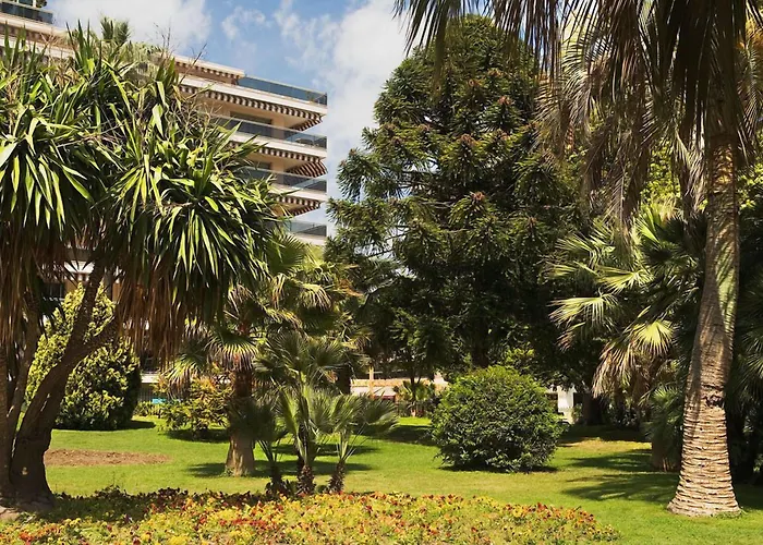 The Originals Residence, Les Strelitzias Juan-les-Pins