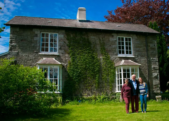 Pontyclerc Farm House Bed And Breakfast Ammanford