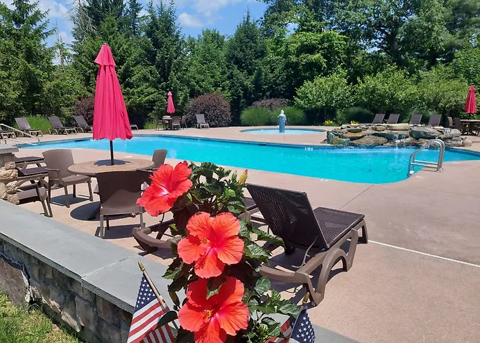 Woodfield Manor - A Sundance Vacations Property Cresco