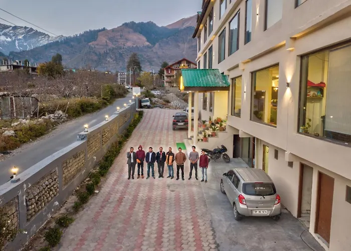 Katoch Grand By Ostan Hotel Manali 