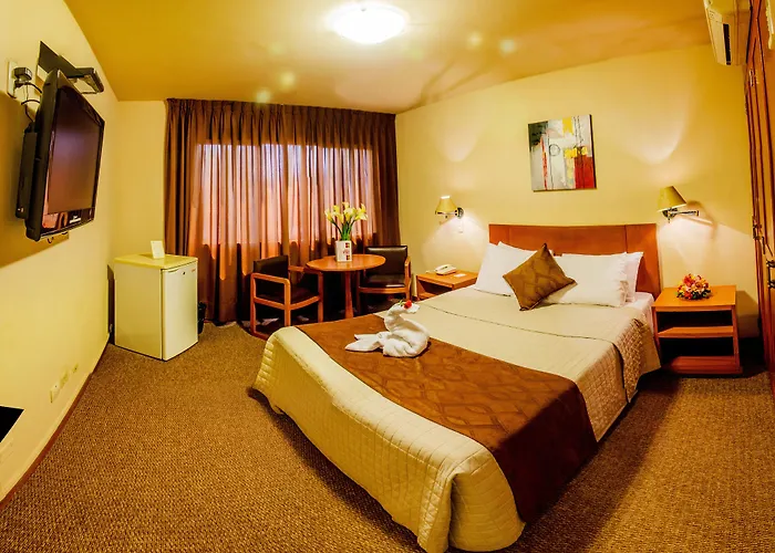 Hotel Carmel Lima