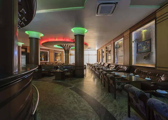 Hotel East Park Bilaspur 