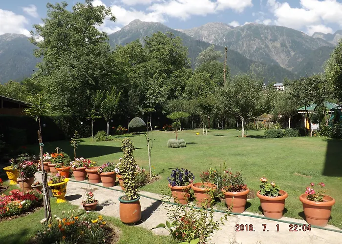 Premier Pahalgam Hotel