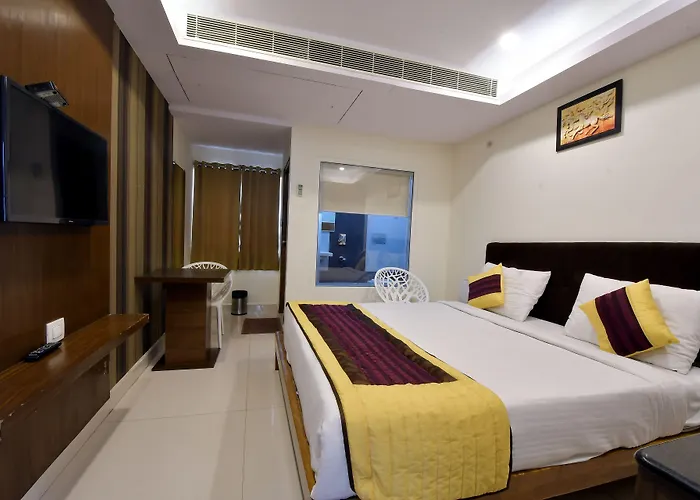 Sri Maharaja Inn Visakhapatnam