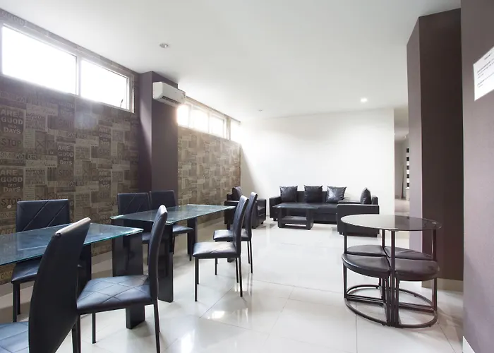 RedDoorz @ Pelajar Pejuang 3 Hotel Bandung