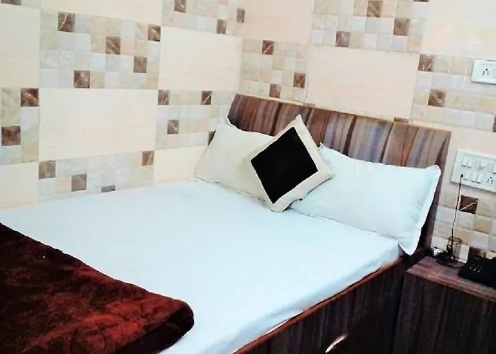Ajanta Hotel 100 Mtrs Railway Station & 400 Mtrs Dargah Ajmer